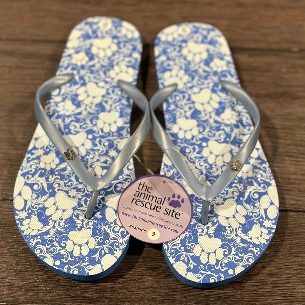 Animal Dog print Flip Flop Sandals Animal Rescue Size 9, NWT‎
